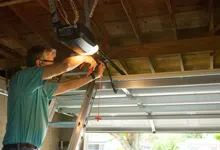 Revere Garage Doors Store Revere, MA 781-418-6054 - emergency-services